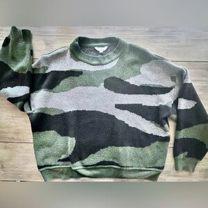 Terra & Sky Womens Plus Size soft cozy Green Camouflage Crewneck Sweater size 2x